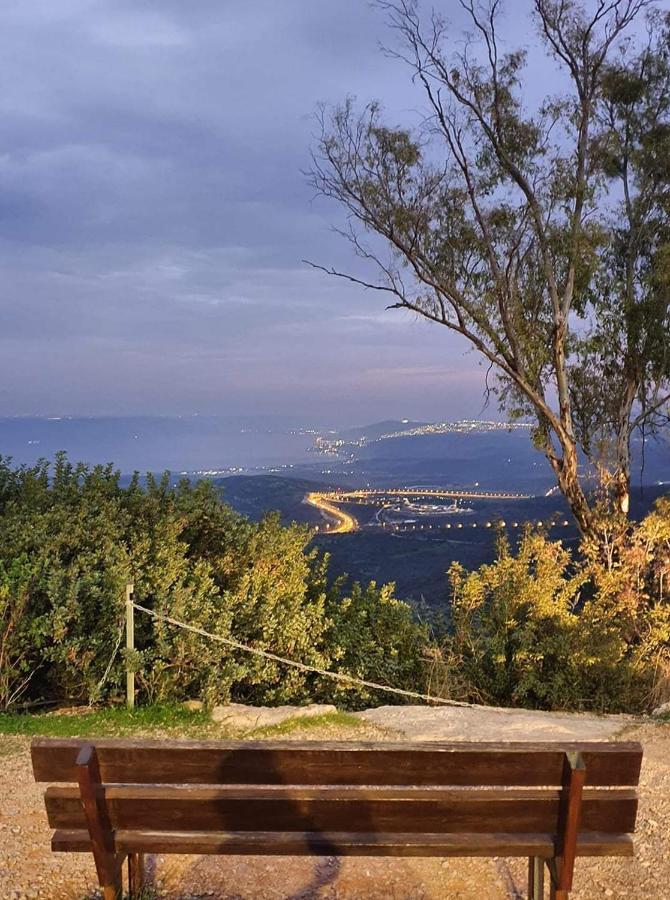 Roof Of The Galilee Amirim Exterior foto